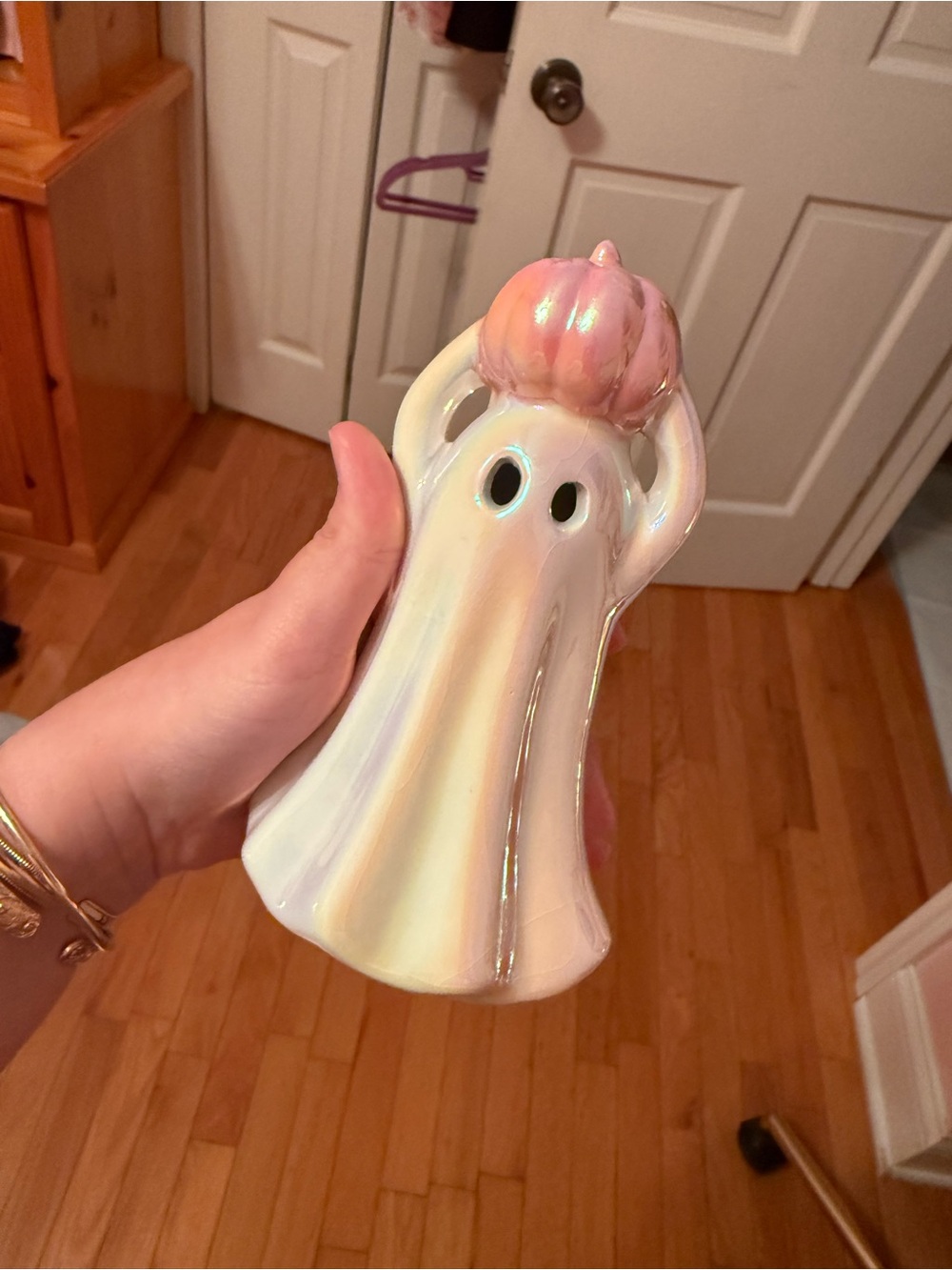 VIRAL Iridescent White Ceramic Ghost Figurine with Pink Pumpkin